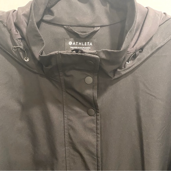 Athleta Rainout Sutro Long Trench Coat in Black - Plus Size 3X - Picture 7 of 9
